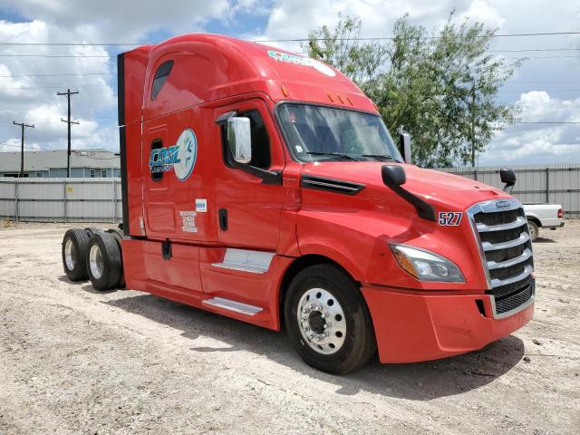  Salvage Freightliner Cascadia 1