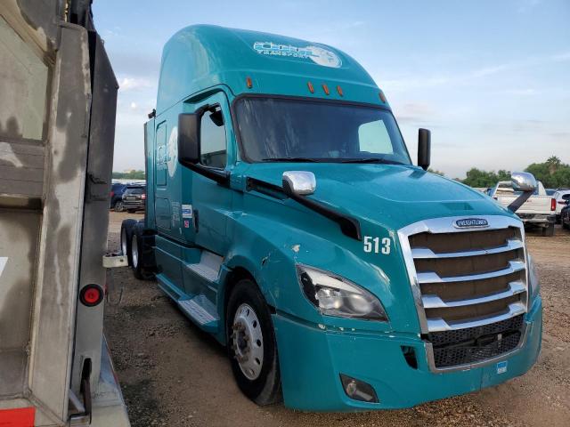  Salvage Freightliner Cascadia 1