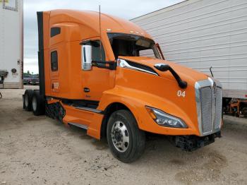  Salvage Kenworth Constructi