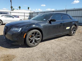  Salvage Chrysler 300