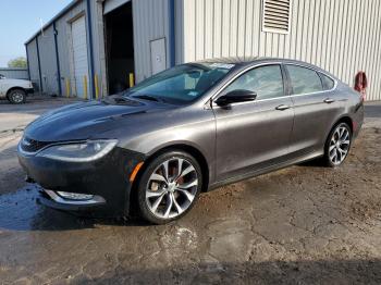  Salvage Chrysler 200