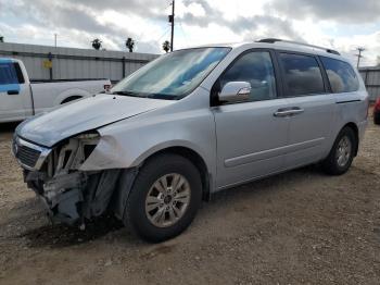  Salvage Kia Sedona