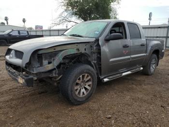  Salvage Mitsubishi Raider