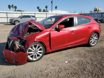  Salvage Mazda 3