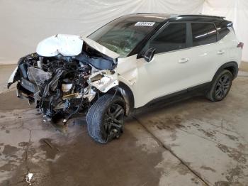  Salvage Kia Seltos