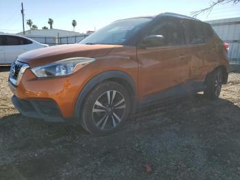  Salvage Nissan Kicks