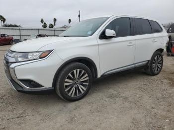  Salvage Mitsubishi Outlander