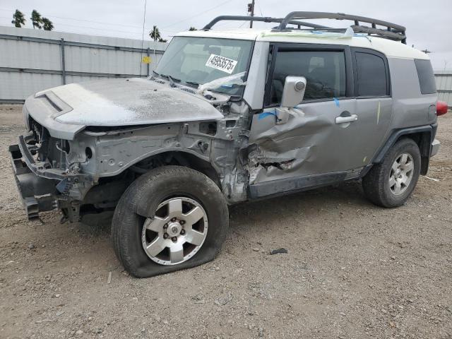  Salvage Toyota FJ Cruiser