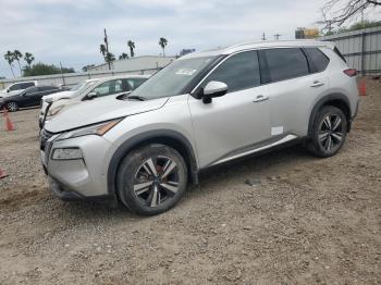 Salvage Nissan Rogue