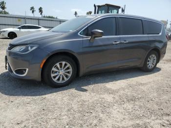  Salvage Chrysler Pacifica