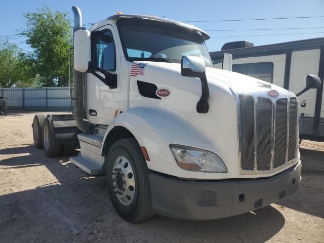  Salvage Peterbilt 389