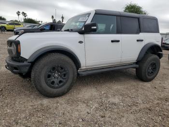  Salvage Ford Bronco