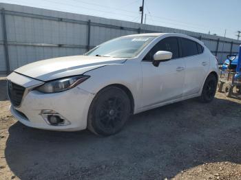  Salvage Mazda 3