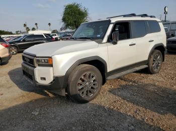  Salvage Toyota Land Cruis
