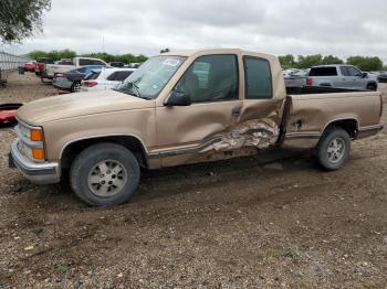  Salvage Chevrolet Gmt