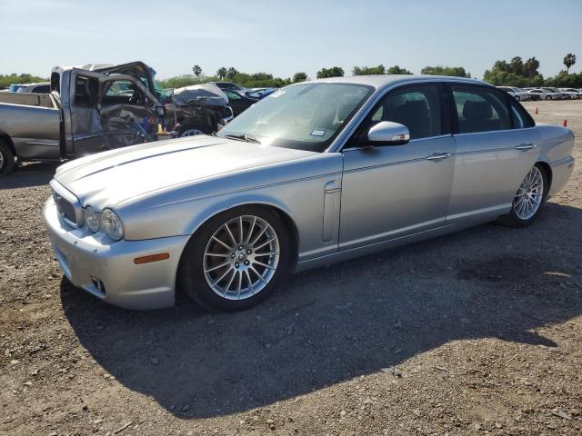  Salvage Jaguar Xj8