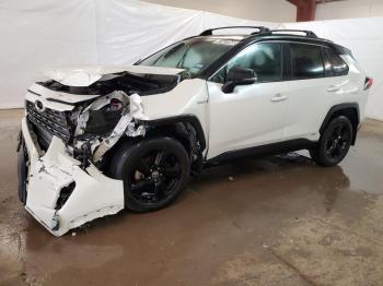  Salvage Toyota RAV4