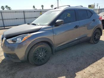  Salvage Nissan Kicks