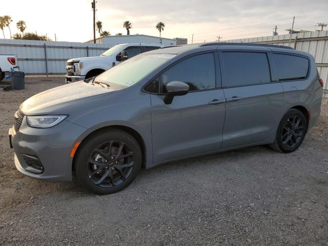  Salvage Chrysler Pacifica