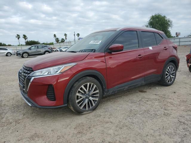  Salvage Nissan Kicks
