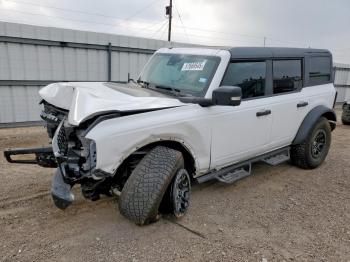  Salvage Ford Bronco