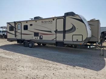  Salvage Sund Trailer