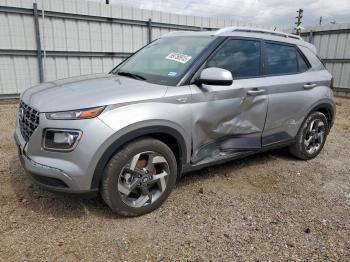  Salvage Hyundai VENUE