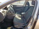 Volkswagen Passat S Image 9