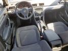 Volkswagen Passat S Image 3