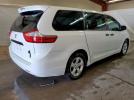 Toyota Sienna Image 2
