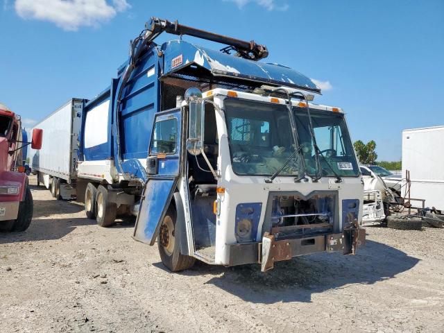  Salvage Mack 600 Leu600