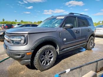  Salvage Ford Bronco