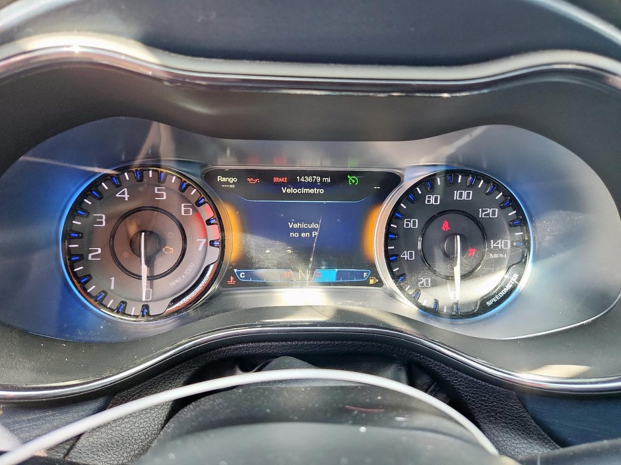 Chrysler 200 S Image 6