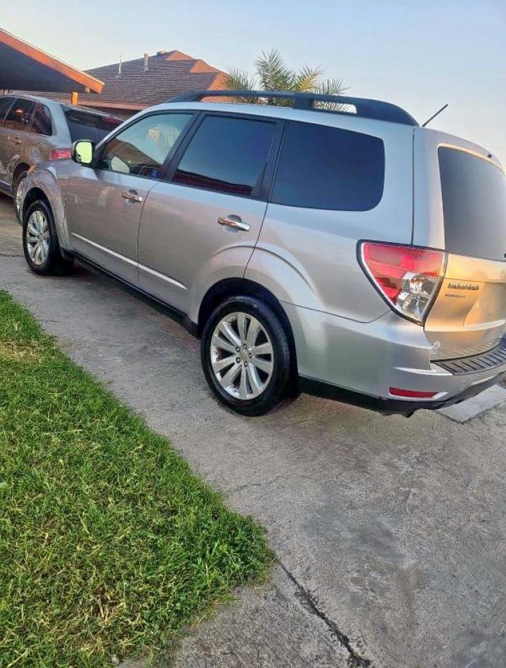 Subaru Forester 2.5x Premium Image 3