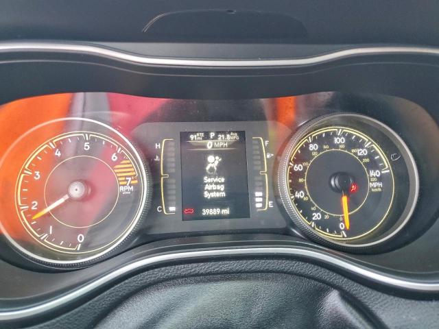 Jeep Grand Cherokee Latitude Plus Image 9