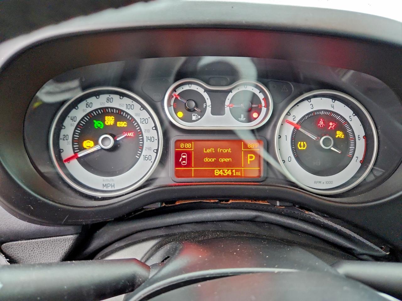 FIAT 500 Lounge Image 8