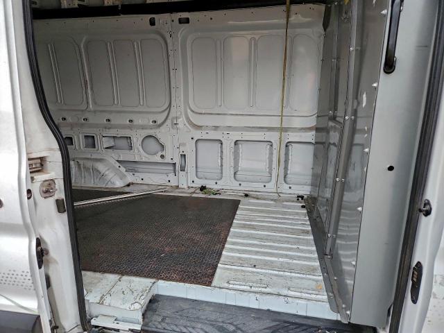 Ford Transit T-250 Image 9