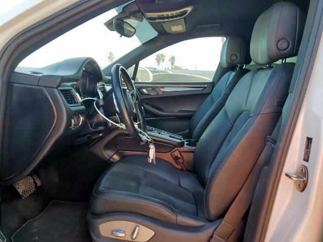 Porsche Macan S Image 7