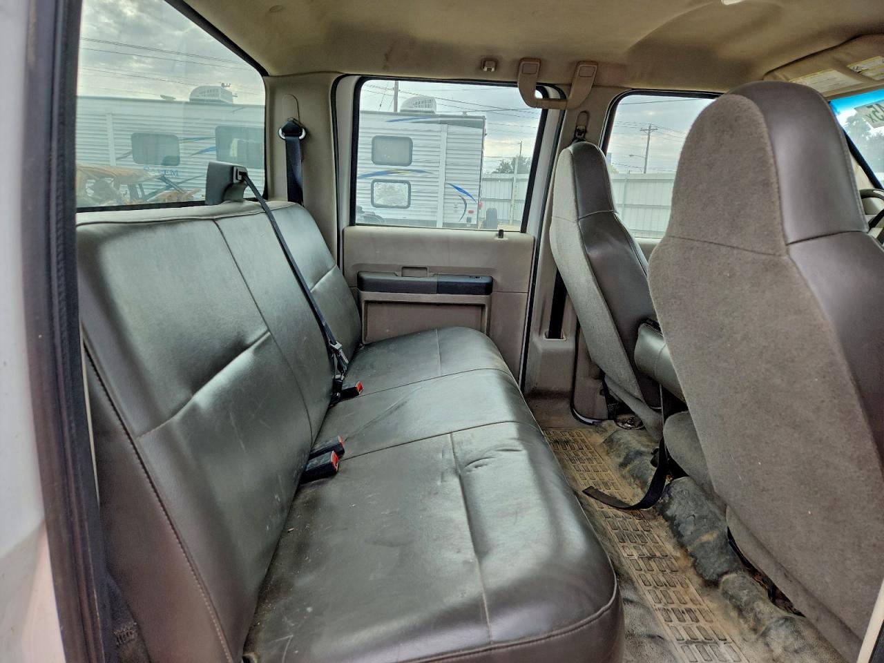 Ford F-350 Super Duty Image 7