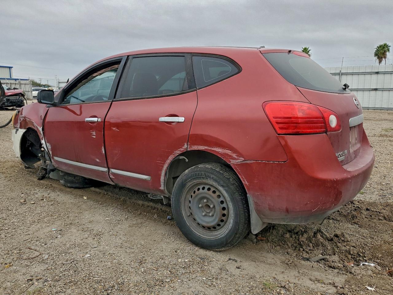 Nissan Rogue S Image 6