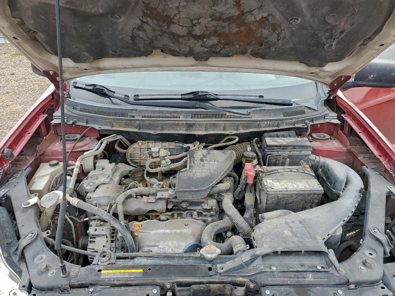 Nissan Rogue S Image 2