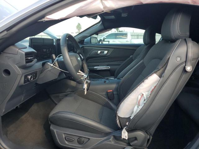 Ford Mustang Image 11