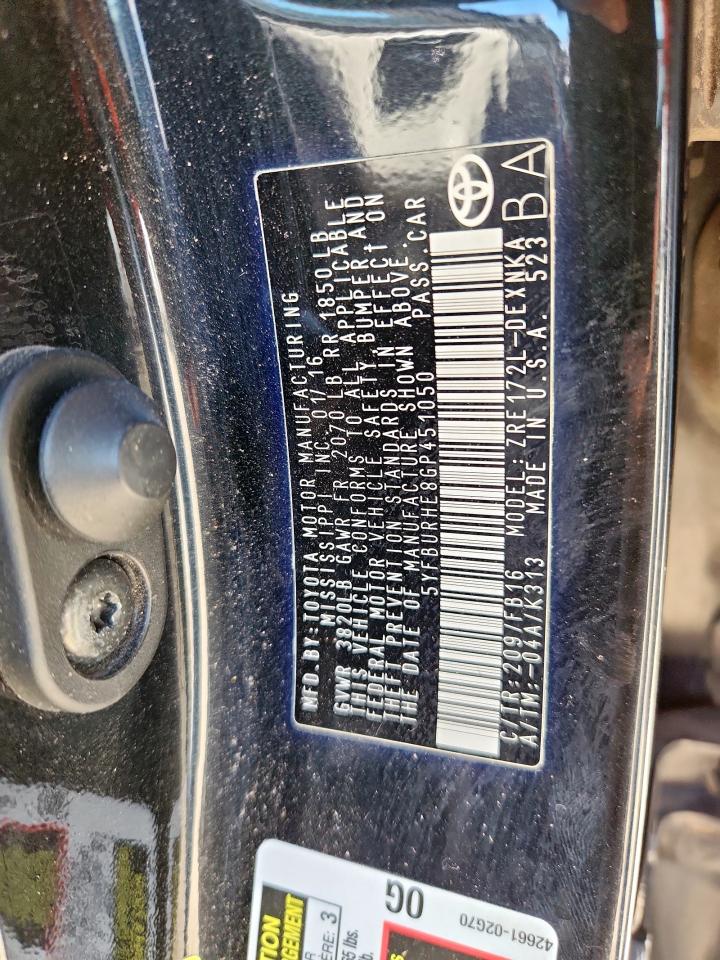 Toyota Corolla L Image 2