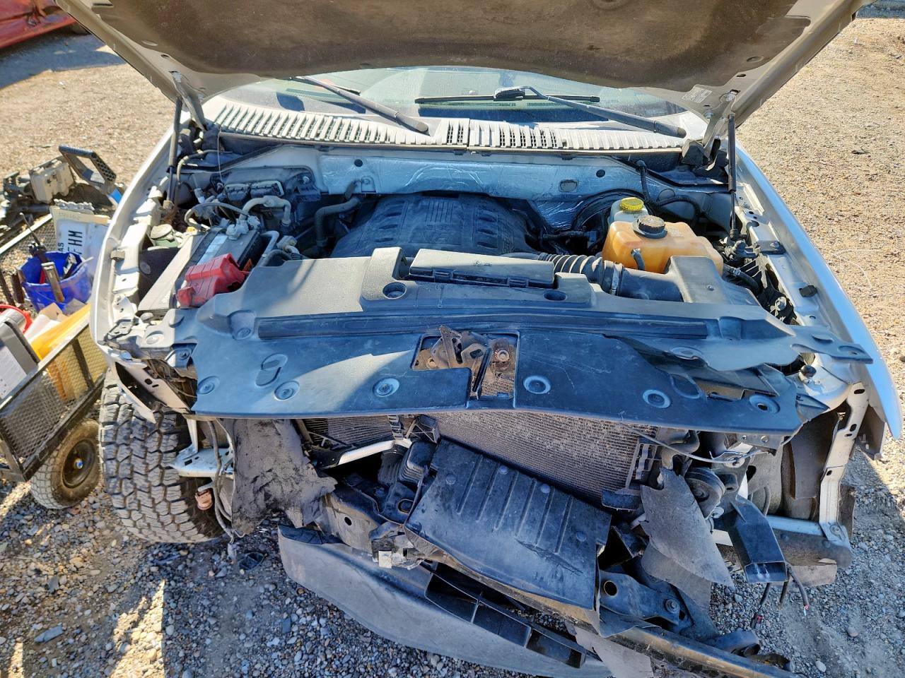 Ford Expedition Xlt Image 2