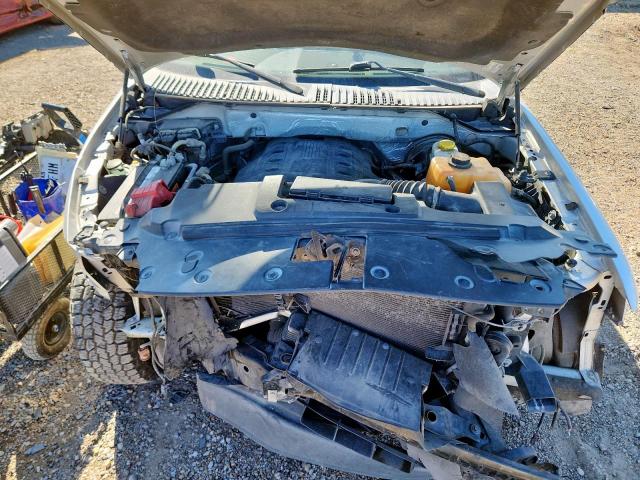 Ford Expedition Xlt Image 2