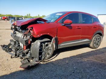 Salvage Nissan Kicks