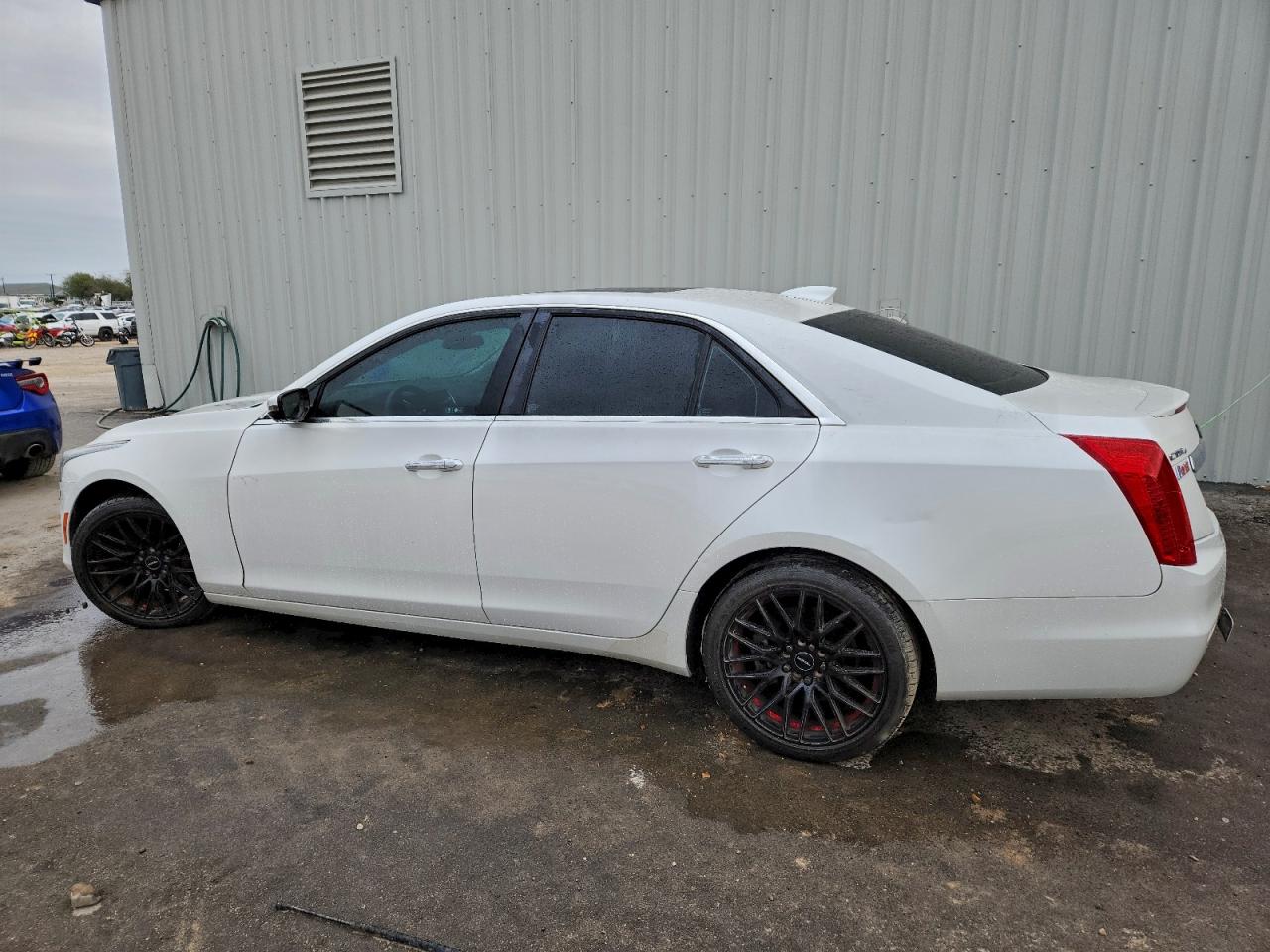 Cadillac CTS Luxury Collection Image 4