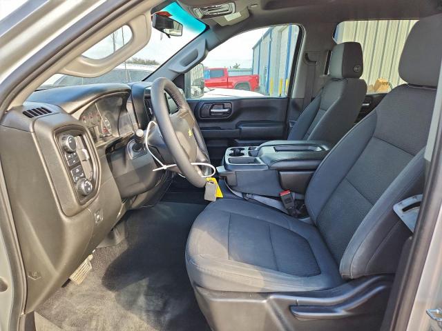 Chevrolet Silverado K2500 Heavy Duty Image 5