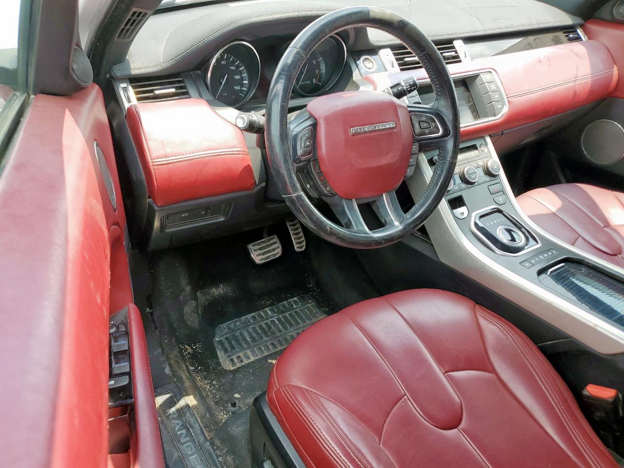 Land Rover Range Rover Dynamic Premium Image 9