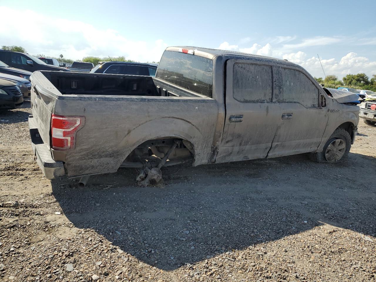 Ford F-150 Supercrew Image 6